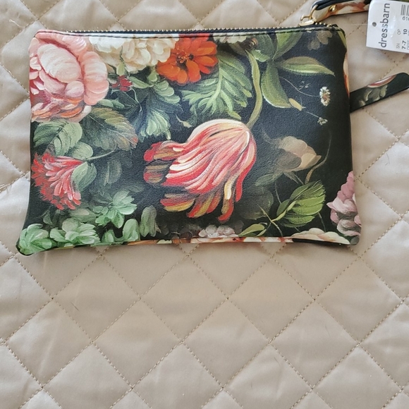 Dress Barn Wristlet - Picture 3 of 5